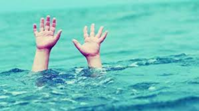 Salyanda 2 yaşlı körpə suda boğulub