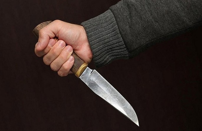 Əsəbiləşən kişi özünü bıçaqladı - Tovuzda