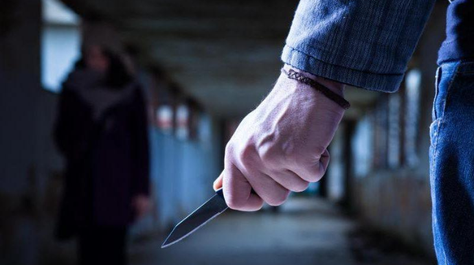 Bakıda 26 yaşlı gənc bıçaqlandı