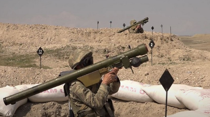 Azərbaycan Ordusunun Naxçıvandakı birləşmələri kompleks məşq keçirib  - VİDEO