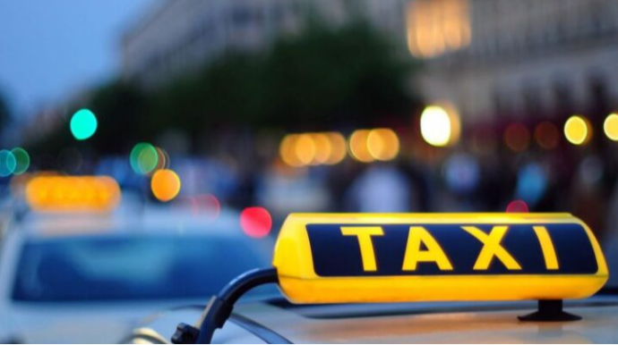 Qanunla taksi sürücüləri necə saat işləməlidir? - MARAQLI CAVAB 