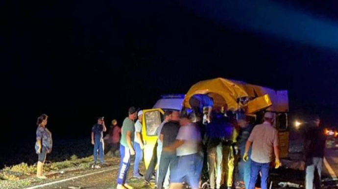Rusiyada yol qəzasında 7 nəfər ölüb 