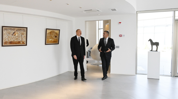 Prezident Qobustanda açılışda - FOTO 