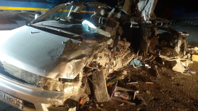 “Prius” “Nissan”la toqquşdu: 2 ölü, 2 yaralı 