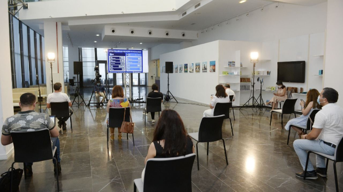 Operativ Qərargah brifinqlərlə bağlı iddialara aydınlıq gətirdi - FOTO