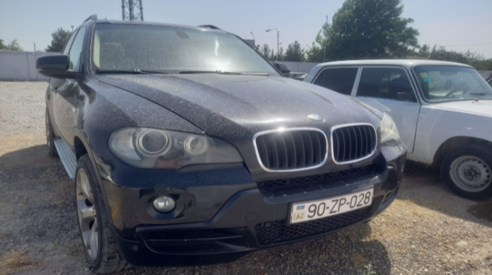 Narkotikin təsirində "X5" sürürdü, həbs olundu - FOTO 