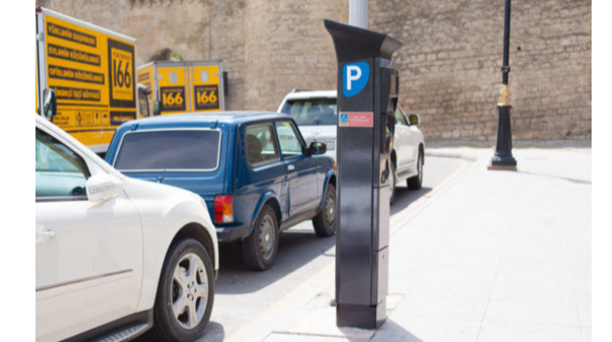 Полиция начинает рейды в связи с незаконными парковками в Баку