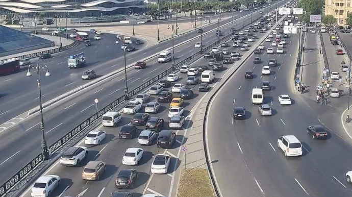 Bakının bu yollarında tıxac var - SİYAHI
