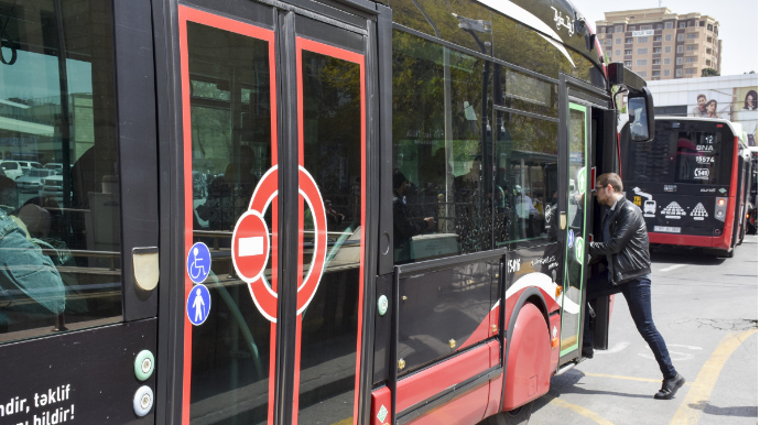 Azərbaycan Türkiyədən 25 ədəd 12 metrlik avtobus alıb 
