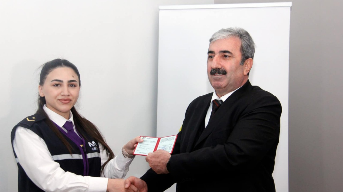 Metroda daha bir xanım maşinist işə başladı - FOTO 