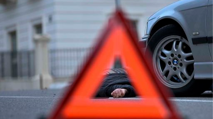 В Баку женщину сбил автомобиль