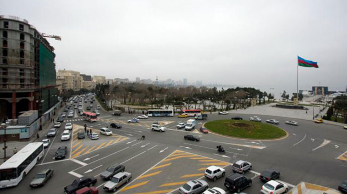 Dairəvi hərəkətdə yol üstünlüyü kimindir? – Yol polisindən RƏSMİ AÇIQLAMA - VİDEO  