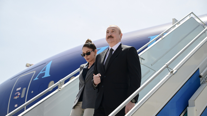 Prezident xanımı ilə Türkiyədədir - FOTOLAR