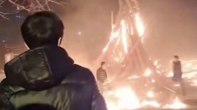 Sumqayıtdakı tonqal belə partladı - VİDEO 