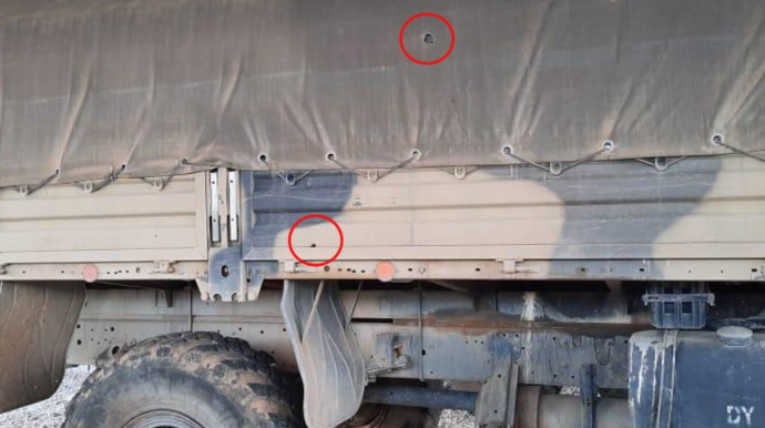 Ermənilər Azərbaycan Ordusunun təminat daşıyan texnikasını atəşə tutub   - FOTO