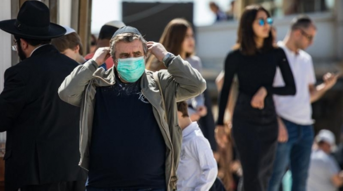 İsraildə qapalı məkanlarda maska məcburiyyəti ləğv edilir 