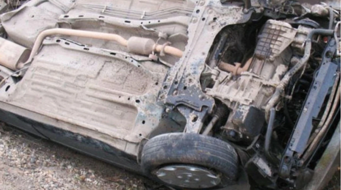 Goranboyda maşın aşdı, sürücü yaralandı 