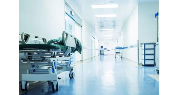 Bakıda avtomobilin vurduğu piyada öldü