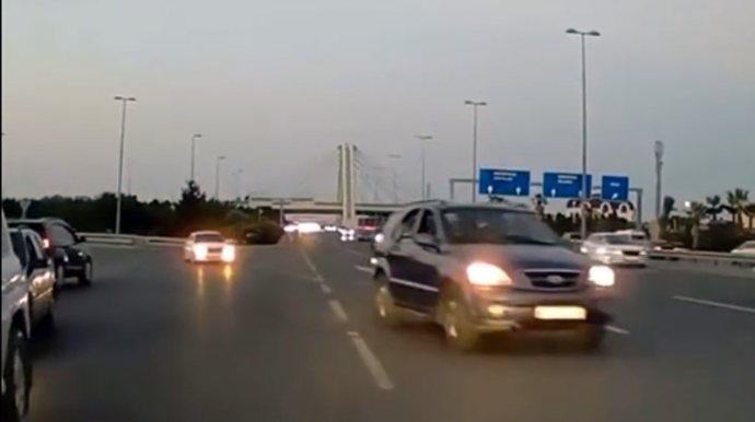 İllərdir həllini tapmayan problemli və təhlükəli yol – VİDEO 