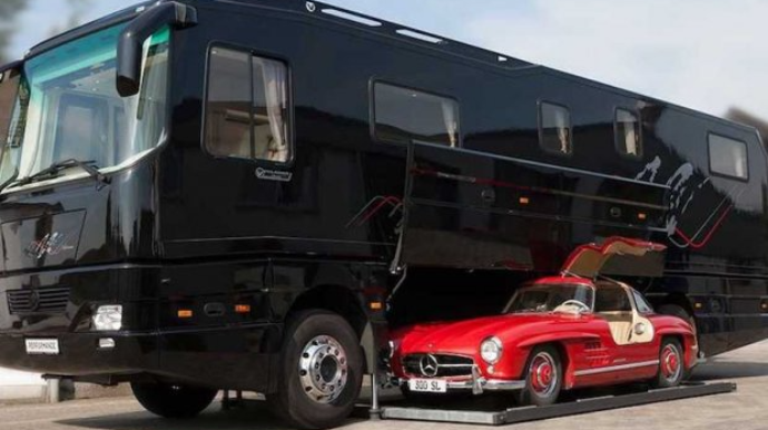 Yeni təkərli ev təqdim olunub: Qarajı da var    - FOTO