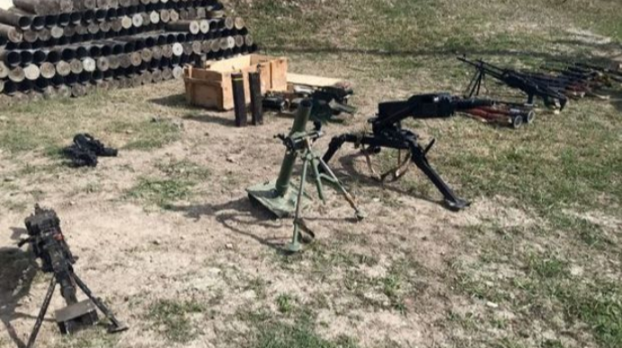 Qarabağ bölgəsində müsadirə edilmiş döyüş texnikası, silah və sursatın yeni SİYAHISI  