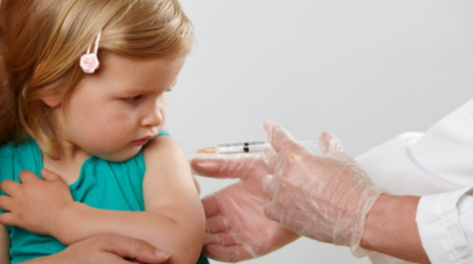 Bəzi poliklinikalarda qızılca əleyhinə peyvənd tapılmır: Özəl klinikalarda QİYMƏTLƏR 