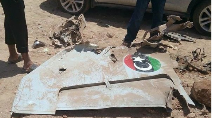 Liviyada hərbi parad zamanı qırıcı təyyarə qəzaya uğrayıb