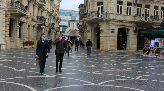 Yeni il yoluxma sayını kəskin artıra bilər - Azərbaycanda peyvənd məcburiləşdiriləcək? 
