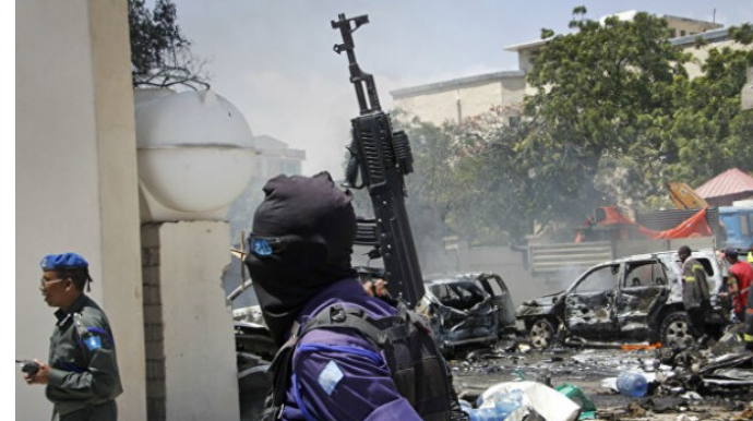 Somalidə silahlı şəxslər parlamentin iclasına mane oldu