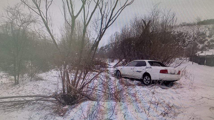 Sərxoş sürücü yol kənarı ilə gedən 3 piyadanı vurdu – Vəsiqəsi də yoxdur - VİDEO 