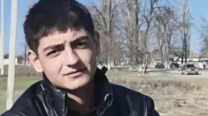 Şabranda maşın ağaca çırpıldı, ölən var - FOTO - VİDEO