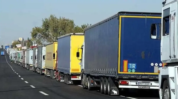 Azərbaycanın nəqliyyat dəhlizlərində daşınan yüklərin həcmi açıqlandı