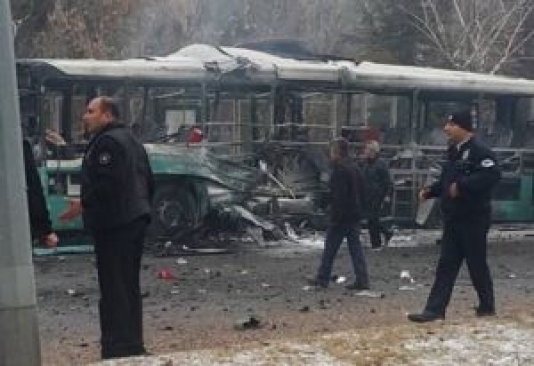 Hərbçiləri daşıyan avtobus partladıldı - YENİLƏNİB