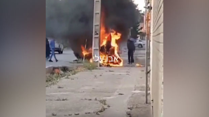 İranda paradda nümayiş etdirilən PUA yaşayış məhəlləsinə düşdü  - VİDEO