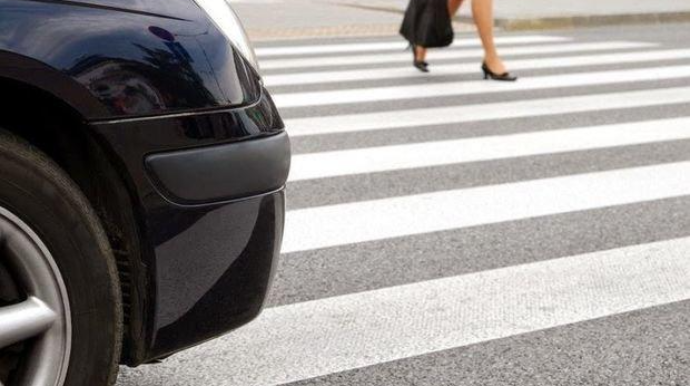 Qəbələdə 49 yaşlı qadını maşın vurdu