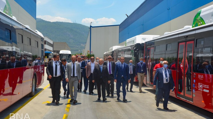 Bu il Bakıya gətiriləcək 320 sərnişin avtobusunun istehsalına başlanılır  - FOTO