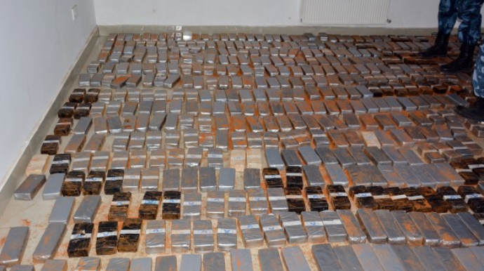 Gömrükdə 1 tona yaxın narkotik aşkarlanıb - VİDEO 