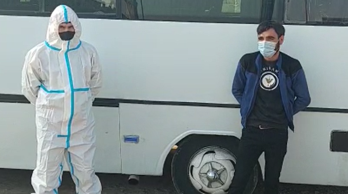Marşrut avtobusu sürən koronavirus xəstəsi saxlanılıb - VİDEO 