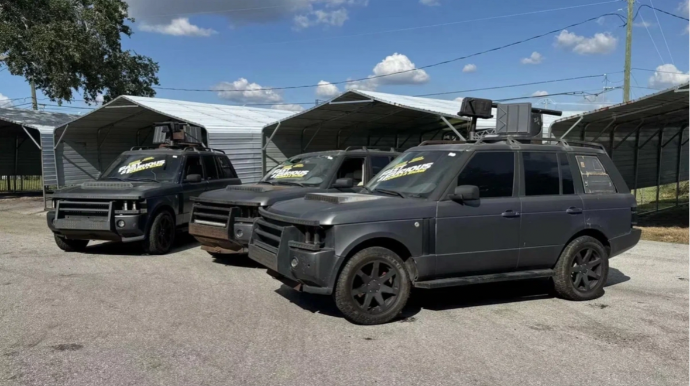 "Forsaj" filmindəki üç "Range Rover" hərraca çıxarılacaq