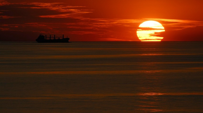 Yəmən husiləri Qırmızı dənizdə daha bir gəmiyə hücum edib 