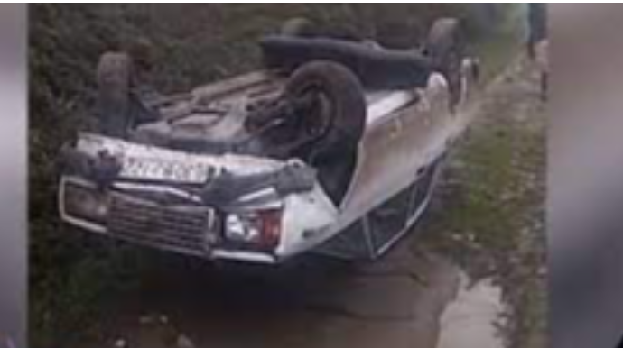 Yevlaxda sürücü avtomobili aşırıb, 1 yaşlı oğlu ölüb 