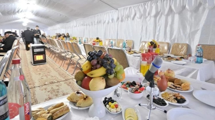 “Borcla verilən çay da haramdır“ – İlahiyyatçıdan açıqlama 