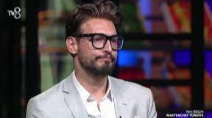 İtalyan aşpaz zəlzələdən çıxanlara yemək bişirdi  - VİDEO