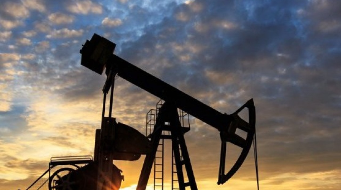 Азербайджанская нефть подешевела более чем на 20 долларов