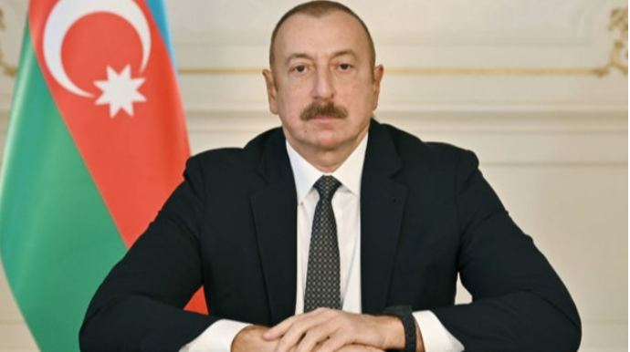 Ильхам Алиев поздравил православную христианскую общину Азербайджана