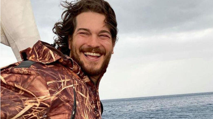 Aktyor özünə 300 minlik qayıq aldı - FOTO 