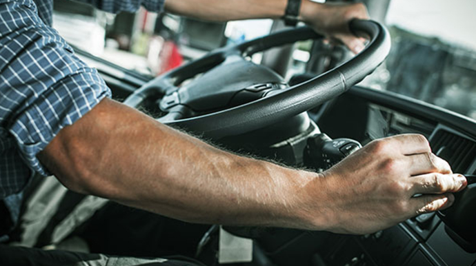 55 yaşlı sürücü sükan arxasında ÖLDÜ 