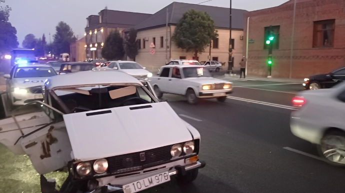 Gəncədə baş verən avtoqəzada xəsarət alan şəxslərin vəziyyəti açıqlandı - VİDEO - YENİLƏNİB