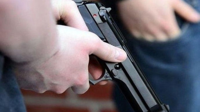 Yol polisi sərxoş sürücünü GÜLLƏLƏDİ