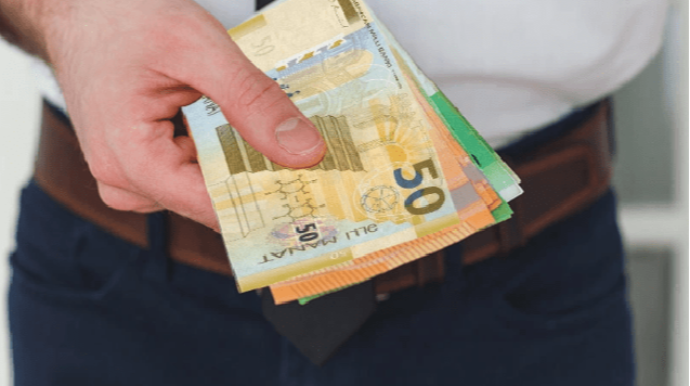 Onlardan 500 manat icra ödənişi alınacaq